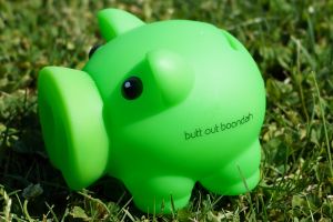 Hand sanitiser which says Butt out boondah