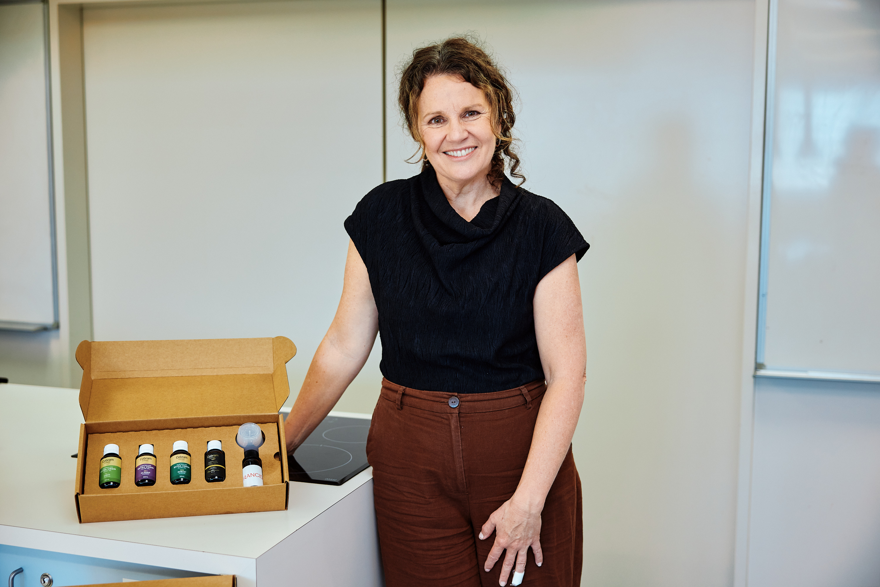 Giving the good oil: Nutrition students put olive oil to the taste test 