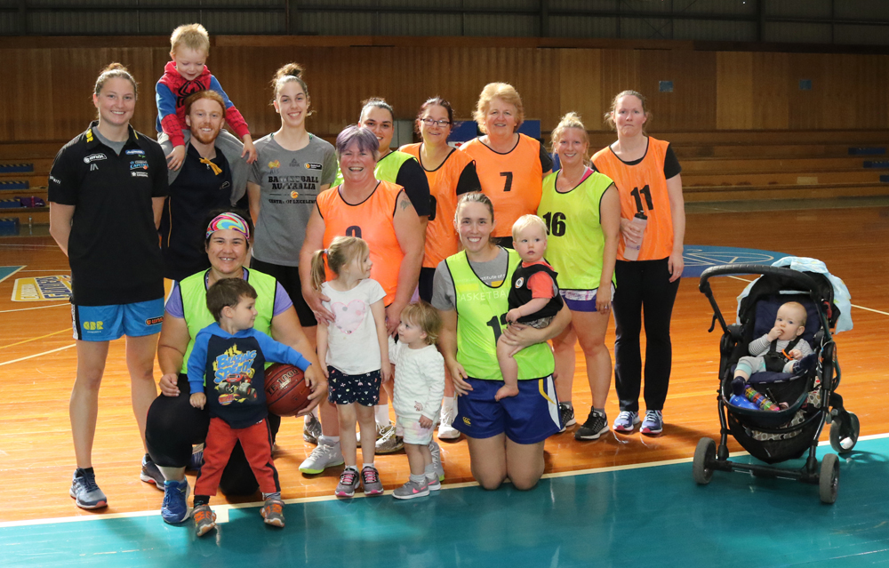 Group photo of mums at the Mums Who Ball program