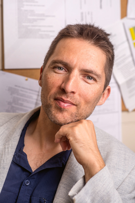 Associate Professor Thomas Nielsen