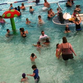 Kids at an ACT pool
