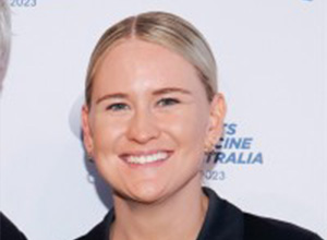 Dr Maddy Kirk