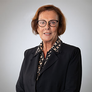 Ms Anne-Marie Lansdown