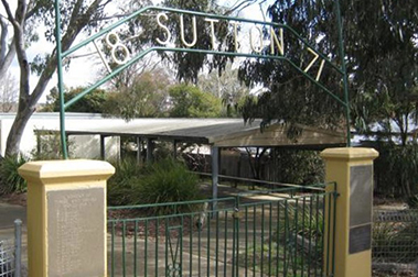 Sutton Public School front gate. Photos: Geoffrey Burkhardt